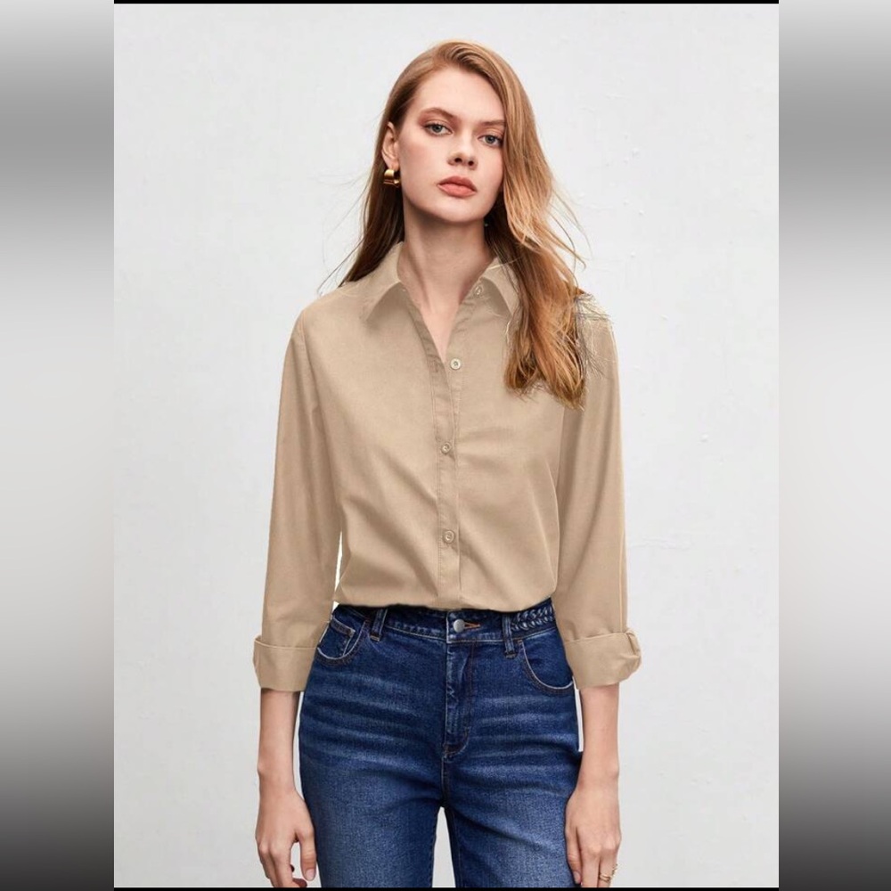 Shein women’s preppy tan button up shirt New L